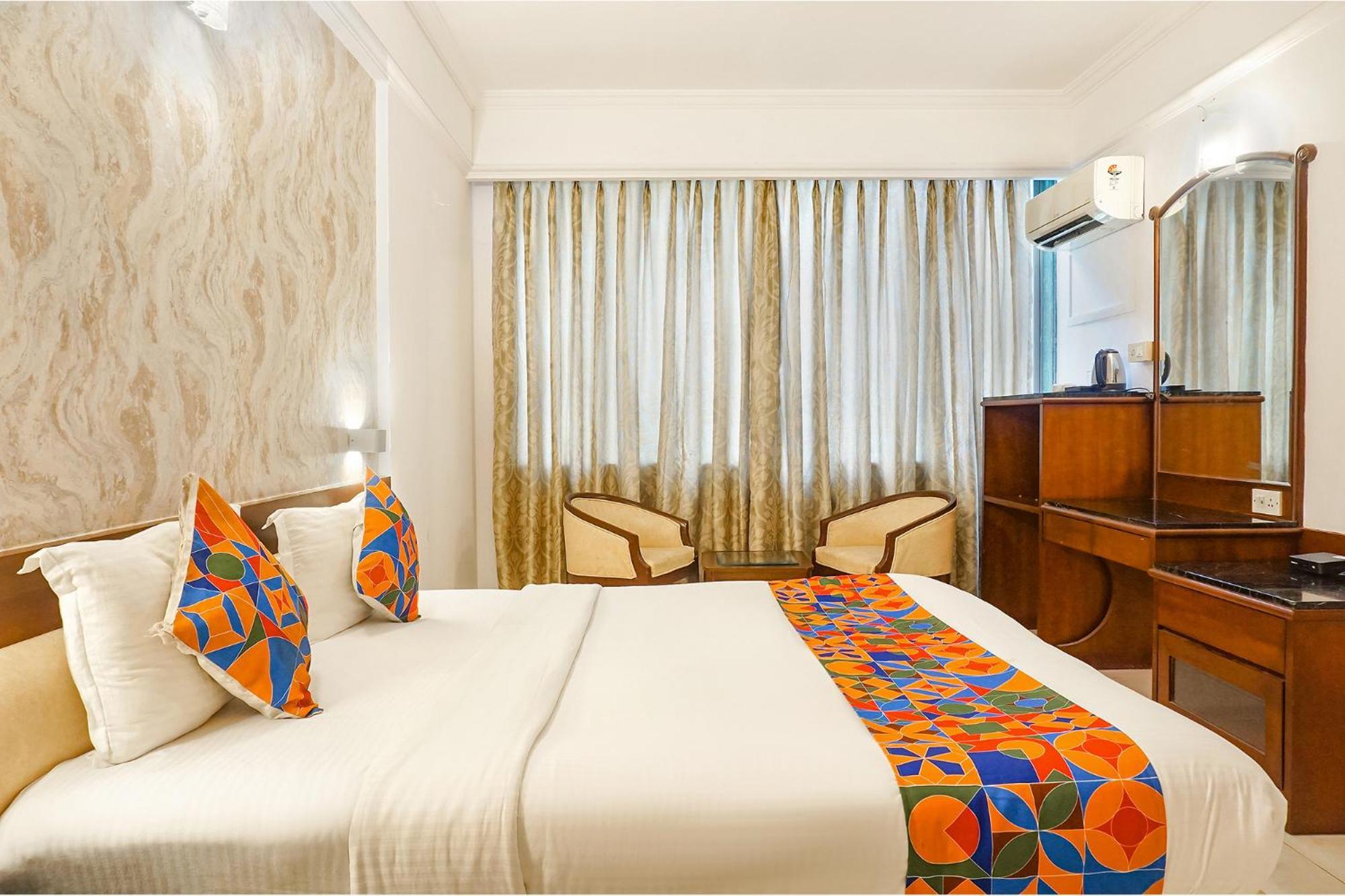 Fabhotel Prime Golden Emerald - Nr St Mary'S Church Cni Púna Exteriér fotografie
